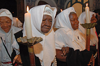  BAHIA MIT ALLERHEILIGEN, MAGIEN UND AX